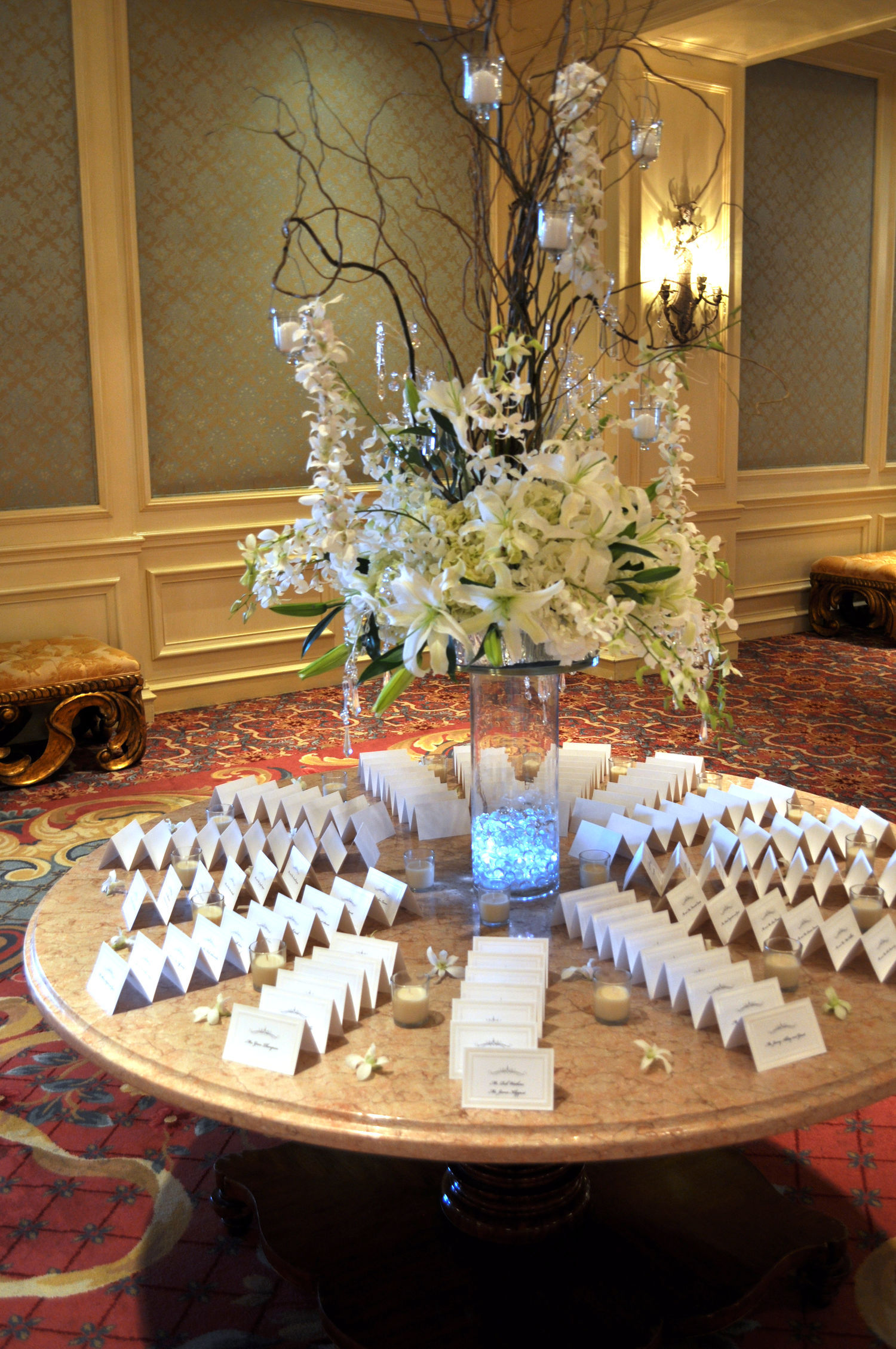 place-card-table-arrangements